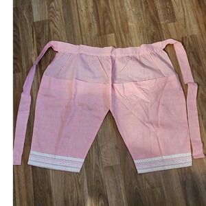Vtg Handmade Half Apron Looks Like Bloomers RedGingham 17"waist 22"lgth22"x2ties